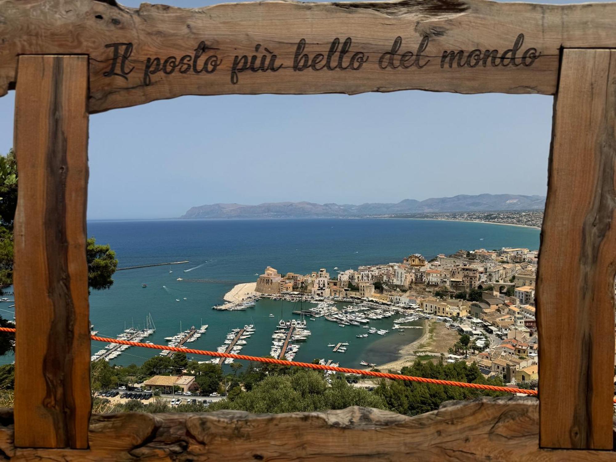 Mary Gery'S Rooms Castellammare del Golfo Esterno foto